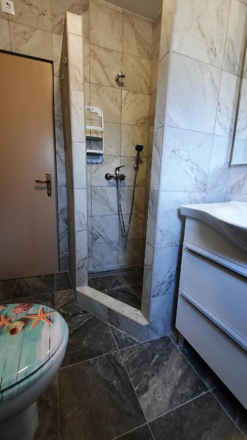 Apartment Pinoapplosinj Veli Lošinj Zewnętrze zdjęcie