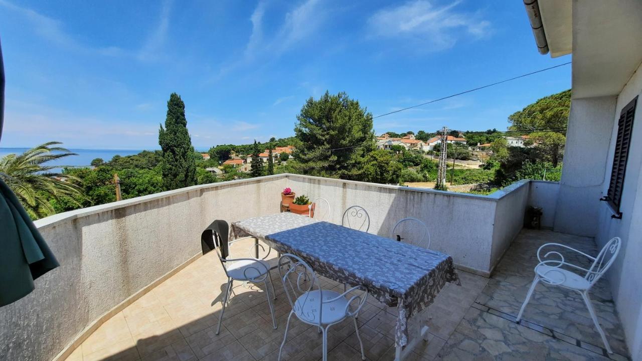 Apartment Pinoapplosinj Veli Lošinj Zewnętrze zdjęcie
